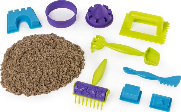 Kinetic Sand Beach Day Fun Playset with Castle Molds