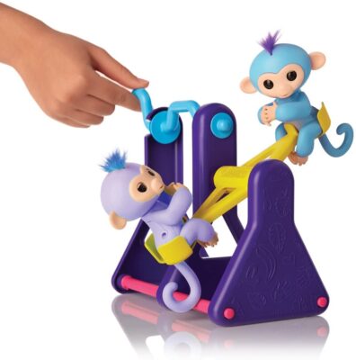 WowWee Fingerlings Playset – See-Saw with 2 Baby Monkey