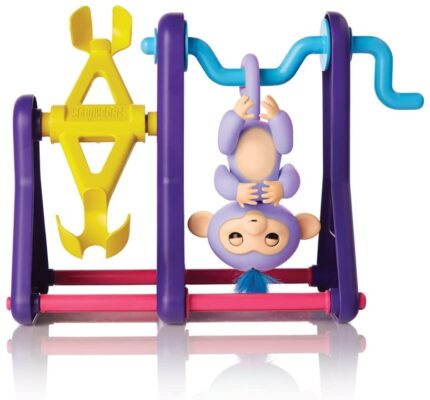 WowWee Fingerlings Playset – See-Saw with 2 Baby Monkey