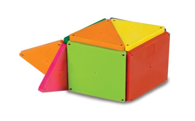 Magna Tiles 48 Piece Solid Colors Deluxe Set