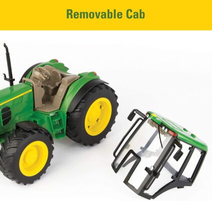 TOMY John Deere Big Farm Tractor with Wagon