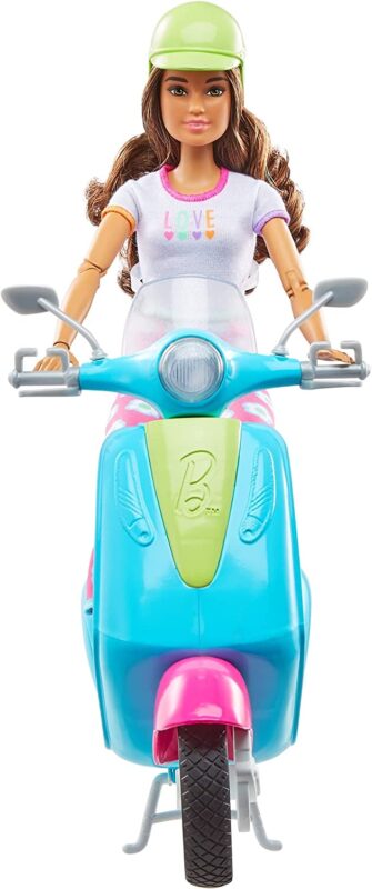 Barbie Playset Travel Doll and Scooter