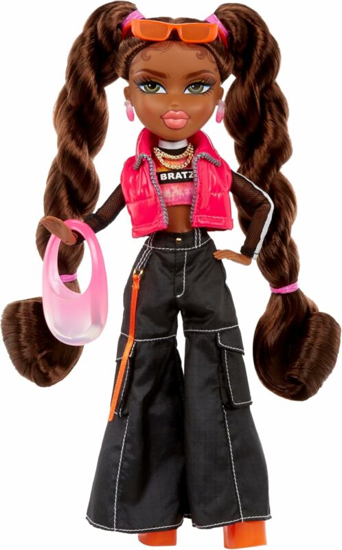 Bratz Alwayz Sasha Fashion Doll with 10 Accessories