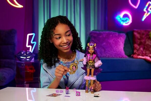 Monster High Monster Fest Doll Clawdeen Wolf with Glam Outfit