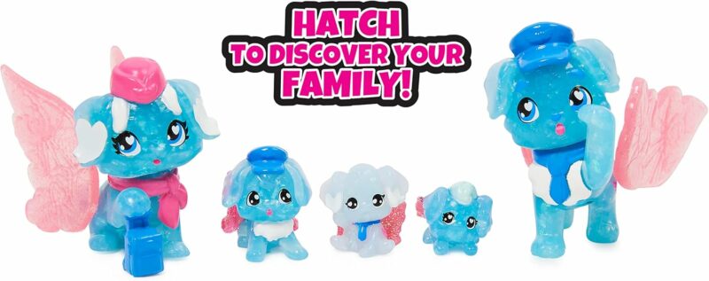 Hatchimals Family Pack Home Playset with 3 Characters and 3 Babies