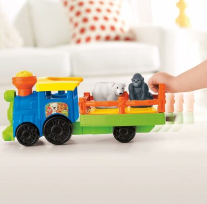 Fisher-Price Train Choo-Choo Zoo with Music Sounds Toy