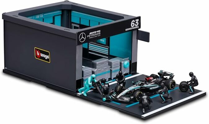Bburago 143 2024 Race Mercedes W15 Pit Pass
