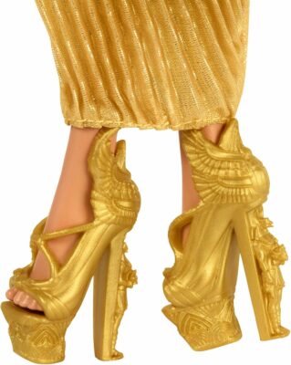 Monster High Howliday Doll Winter Edition Cleo De Nile Collectible in Golden Gown