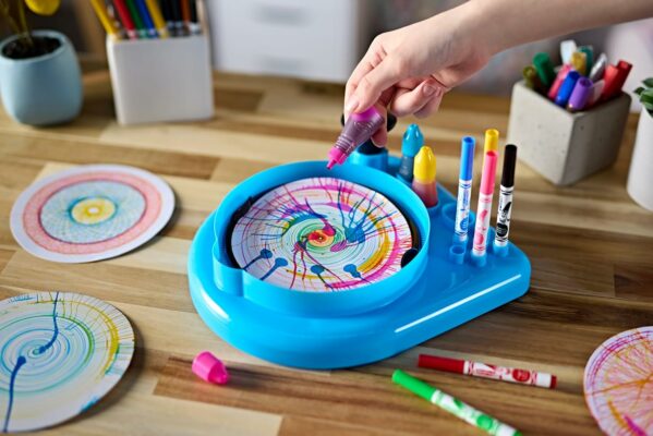Crayola Spin & Spiral Art Station