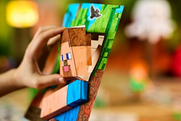 Crayola Minecraft POPs 3D Art Kit for Kids