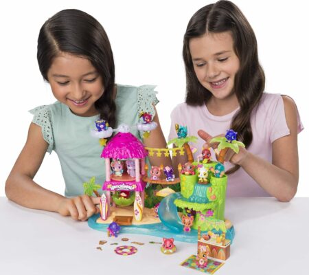 Hatchimals Tropical Party Playset with Lights and Sounds