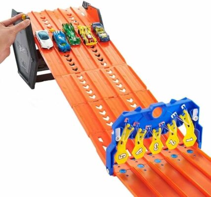 Hot Wheels Roll Out Raceway Track Set
