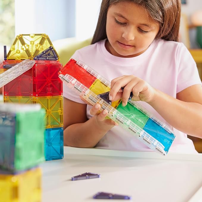 MAGNA TILES Rail Racers Deluxe 90 Piece Magnetic Construction Set MAGNA TILES Rail Racers Deluxe 90 Piece Magnetic Construction Set