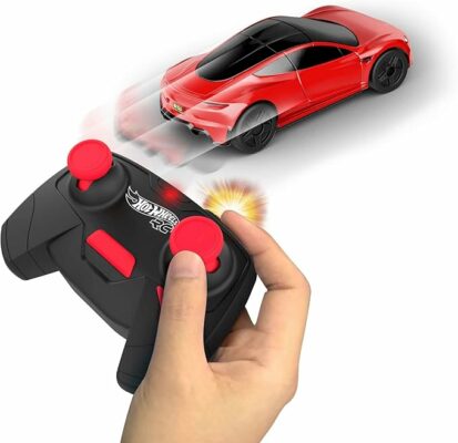 Hot Wheels Toy Car RC Tesla Roadster in Scale