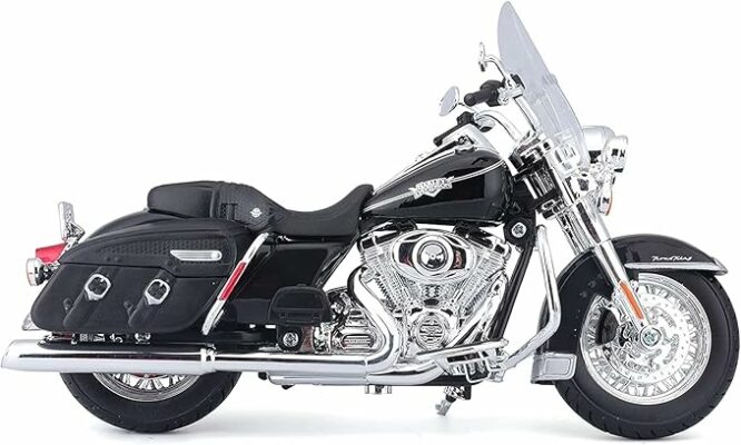 Maisto Harley Davidson Custom Road King Classic