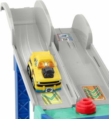 VTech Go! Go! Smart Wheels 4 in 1 Zig-Zag Raceway