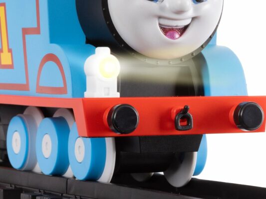 Lionel Mattel Thomas & Friends Battery O Gauge Toy Train Set with Remote