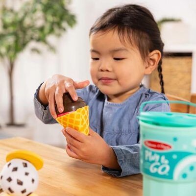 MELISSA & DOUG Play To Go Ice Cream Play Set Toy