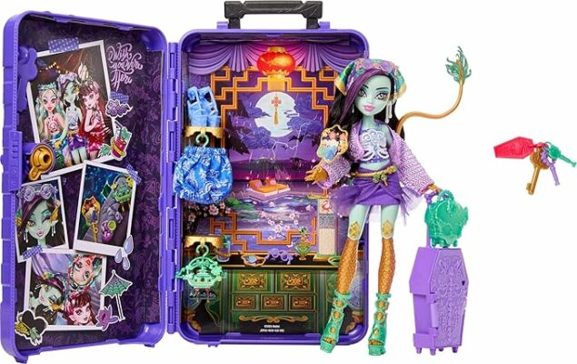 Monster High Skulltimate Secrets Jinafire Long Doll