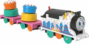 ​Thomas & Friends Motorized Toy Train Wobbly Cake Thomas Engine with Cargo Cars
