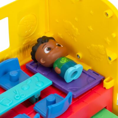 CoComelon Transforming School Time Bus