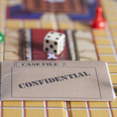 Hasbro Gaming Retro Series Clue Board Game Classic Mystery Game