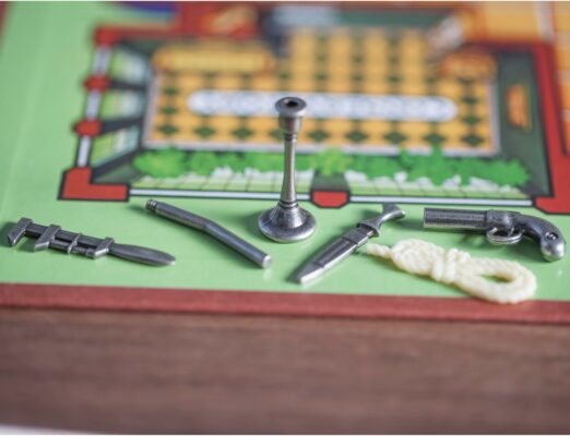 Hasbro Gaming Retro Series Clue Board Game Classic Mystery Game