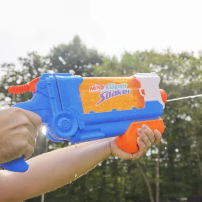 Nerf Super Soaker Flip Fill Water Blaster Fast Fill 30 Fluid Ounce Tank Water Toys