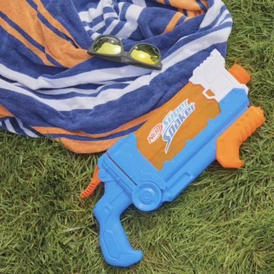 Nerf Super Soaker Flip Fill Water Blaster Fast Fill 30 Fluid Ounce Tank Water Toys