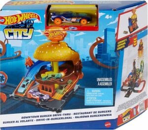 Hot Wheels City Burger Drive-Thru Playset with 1 Vehicle