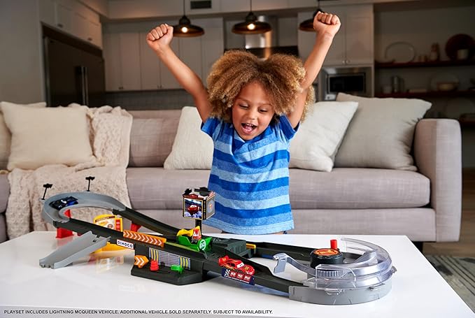 Mattel Disney Pixar Cars Track Set Mattel Disney Pixar Cars Track Set
