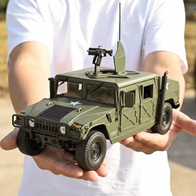 Military Vehicle Collectible Die-Cast Alloy Car Model