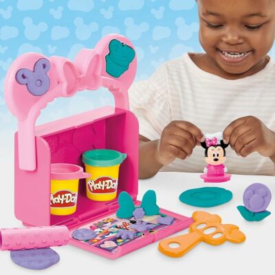 Play-Doh Disney Junior Mickey Mouse Clubhouse On-The-Go Bakery Playset