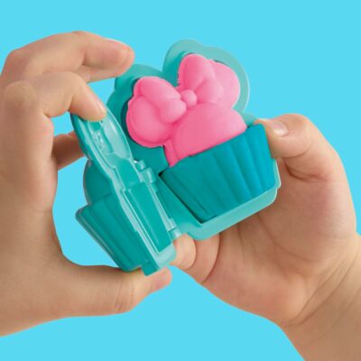 Play-Doh Disney Junior Mickey Mouse Clubhouse On-The-Go Bakery Playset