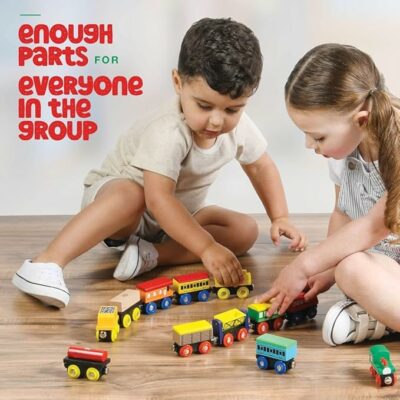Wooden Train Set 12 PCS Train Toys Magnetic Set