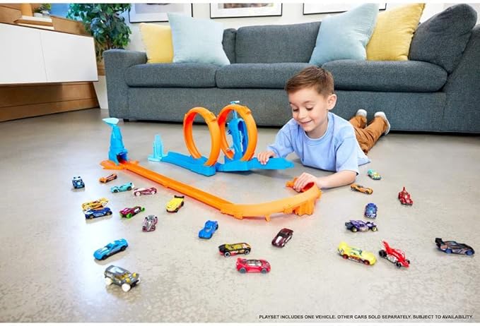 Hot Wheels Toy Car Track Set Triple Loop Pack & 1:64 Scale Vehicle Hot Wheels Toy Car Track Set Triple Loop Pack & 1:64 Scale Vehicle