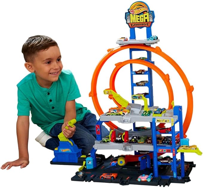 Hot Wheels Toy Car Track Set with Die-Cast Car & Helicopter Hot Wheels Toy Car Track Set with Die-Cast Car & Helicopter