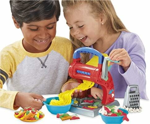 Play-Doh Kitchen Creations Noodle Party Playset for Kids