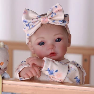 Soft Cloth Body Real Life Baby Dolls with Gift Box for Kids