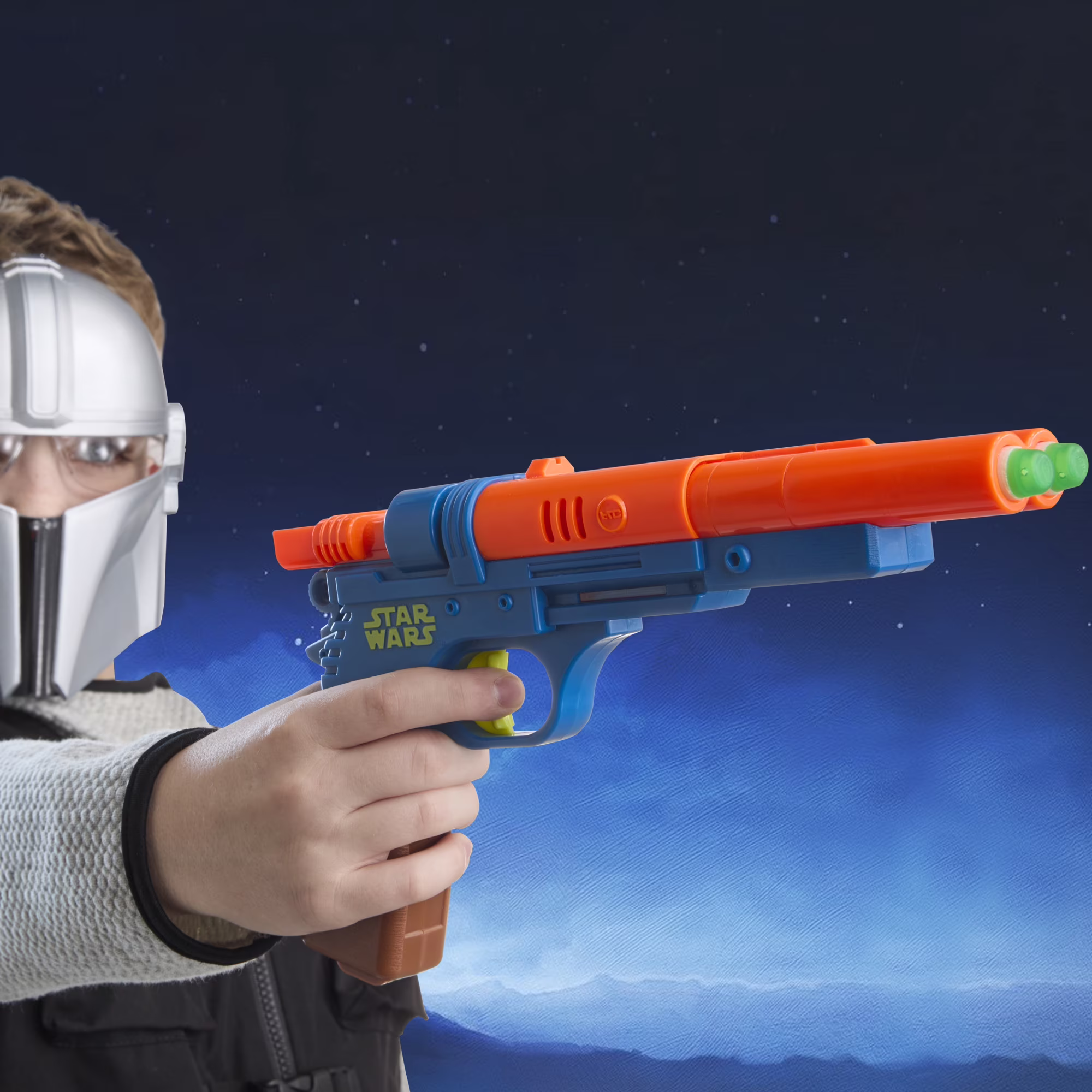The Mandalorian Mask & Blaster Set NERF GlowStrike Blaster The Mandalorian Mask & Blaster Set NERF GlowStrike Blaster