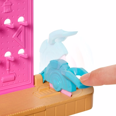 Barbie World Build a Doghouse Playset with Workbench