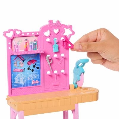Barbie World Build a Doghouse Playset with Workbench