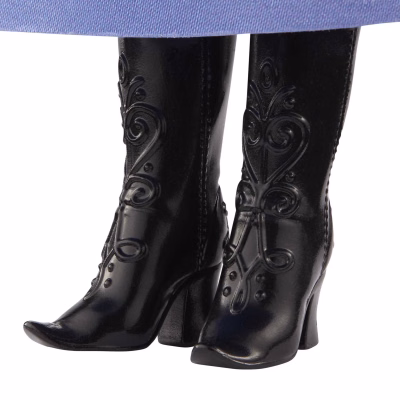Disney Frozen Anna Fashion Doll & Accessory