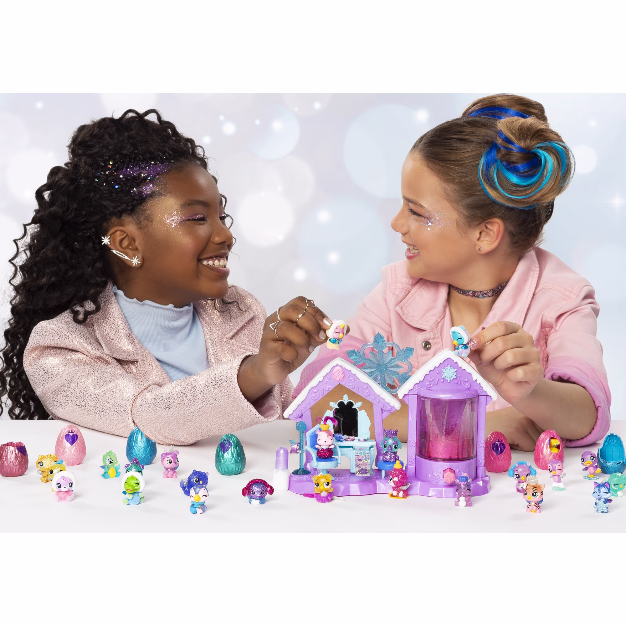 Hatchimals CollEGGtibles Glitter Salon Playset Hatchimals CollEGGtibles Glitter Salon Playset