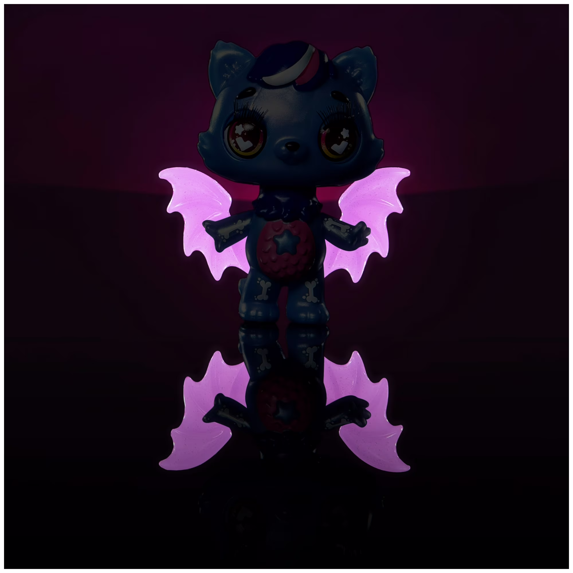 Hatchimals Glow up Magic Dusk Collectible Figure with Glow in the Dark Wings Hatchimals Glow up Magic Dusk Collectible Figure with Glow in the Dark Wings