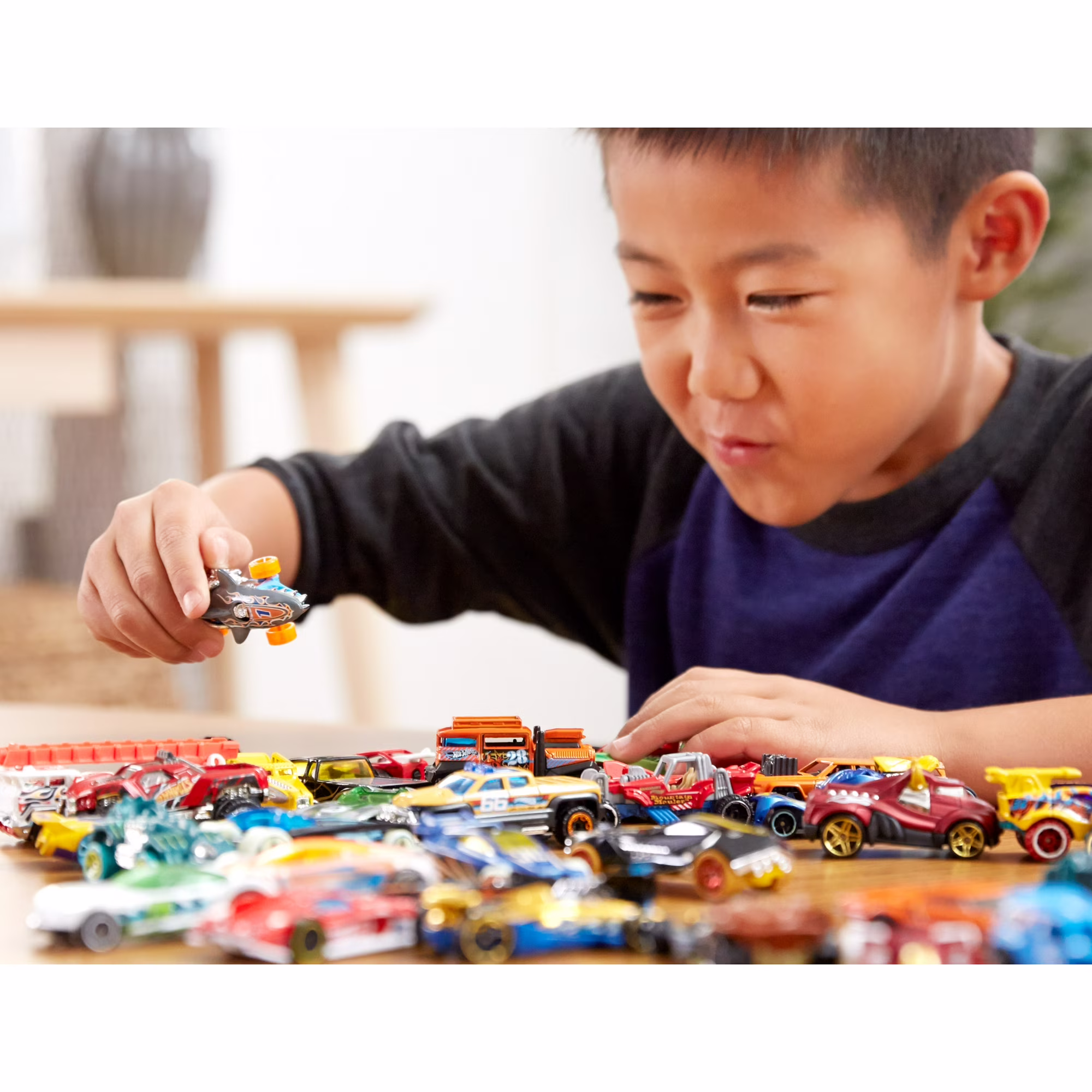 Hot Wheels Set of 40 Toy Race Cars Rescue Vehicles or Trucks Hot Wheels Set of 40 Toy Race Cars Rescue Vehicles or Trucks